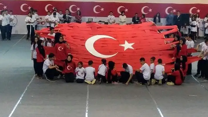 Bozkurt ve Daday'da 19 Mayıs coşkusu yaşandı
