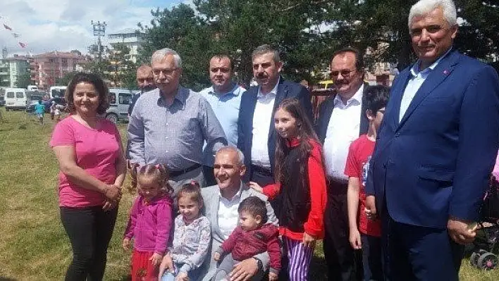 Devrekani'de Anne ve Çocuk Şenliği'ne ailelerden yoğun ilgi
