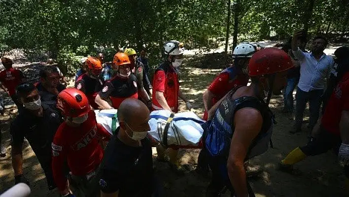 Düzce'deki sel baskınında 1 kişinin daha cesedine ulaşıldı