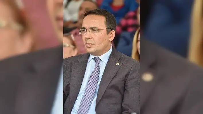 &quotBaşarısız politikalarının bedelini öğretmenlerimiz ve çocuklarımız ödemektedir"
