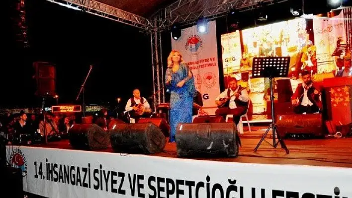 "İhsangazi Siyez ve Sepetçioğlu Festivali&quotnde Hamiyet konseri