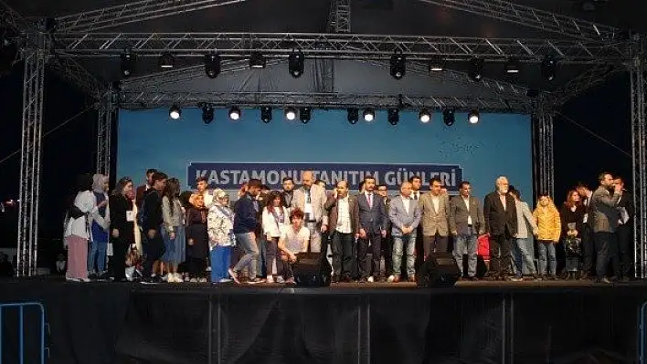 Şen &quotKas-Der siyaset üstüdür, Kastamonuluların partisidir"
