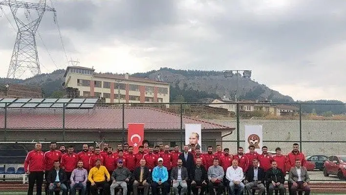 Tosya'da düzenlenen Grassroots C Antrenör kursu sona erdi