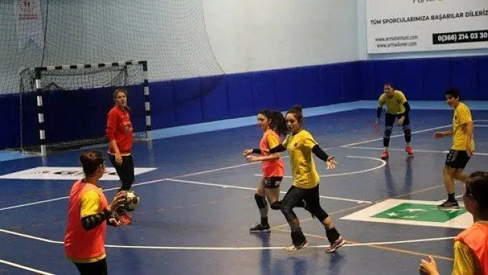 Kastamonu Belediyespor'da EHF Kupası mesaisi başladı