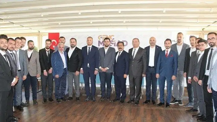 Aydın &quotCumhurbaşkanımıza destek vermeye devam edeceğiz"