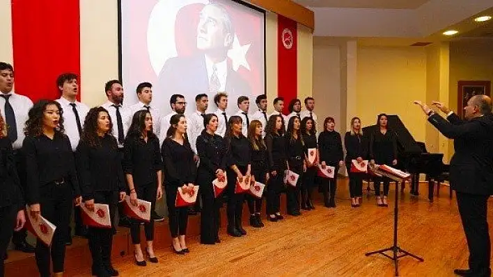 Öğretmenlere, konferans, sergi, panel, söyleşi ve konser düzenlendi