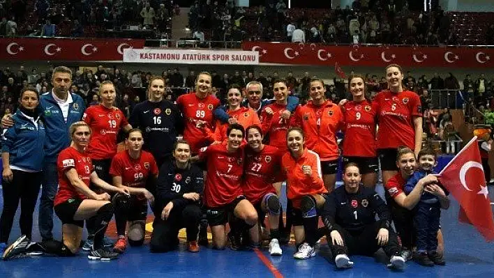 Günal "Çok önemli 2 puan aldık"
