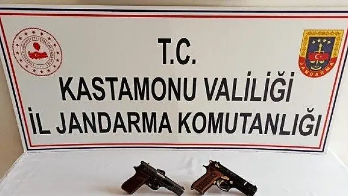 19 ayrı suçtan aranan cezaevi firarisi kovalamaca sonucu yakalandı