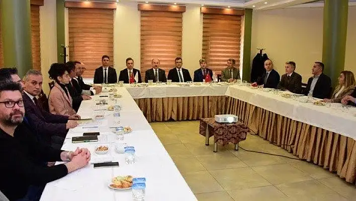 &quotSarımsak tarımının sorunları ve çözüm önerileri" toplantısı