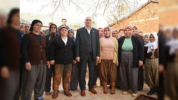 &quotKadın çiftçiler pozitif ayrımcılığı hak ediyor"