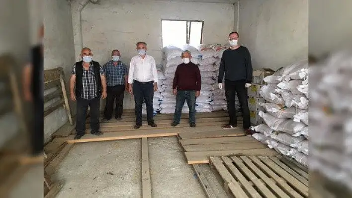 Çeltik üreticilerine sertifikalı tohum dağıtıldı
