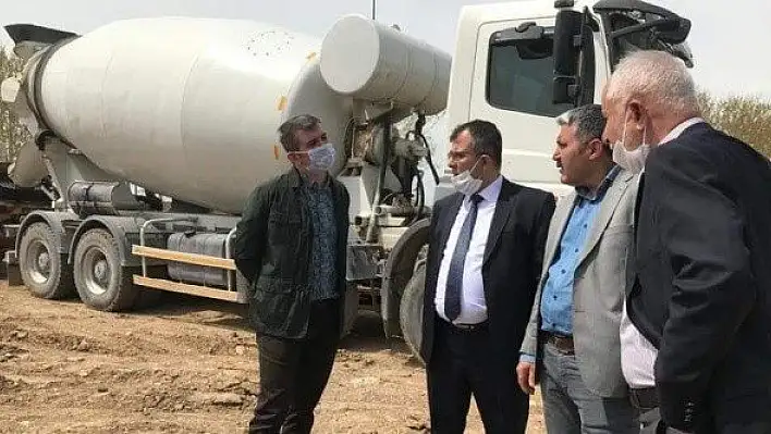 Taşköprü Belediyesinde yol yapım çalışmaları sürüyor