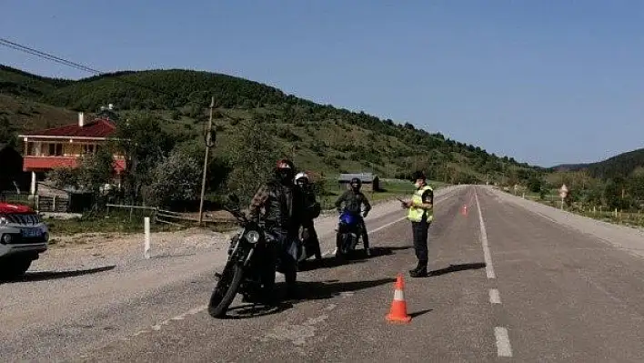 5 günde yapılan denetimlerde 64 araç trafikten men edildi