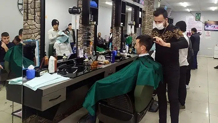Berber, güzellik salonu ve kuaförlerle ilgili genelge yayımlandı