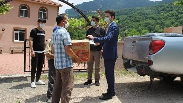 Cide'de 47 bin maske 63 köye dağıtıldı