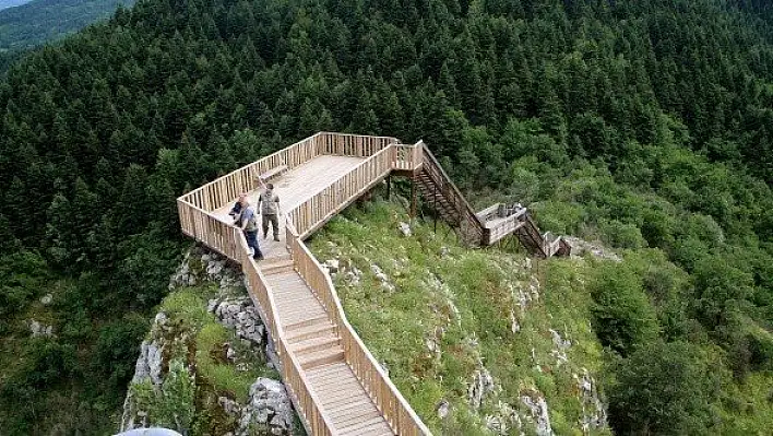 &quotDünyanın en derin ikinci kanyonu" ziyaretçilerini cezbedecek