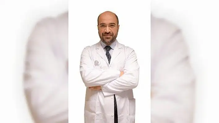 Akkoyunlu uyardı! &quotGrip ve zatürre aşıları Kovid-19'dan korumaz"