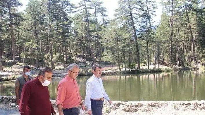 Pişkin, Dipsizgöl Tabiat Parkındaki çalışmaları inceledi