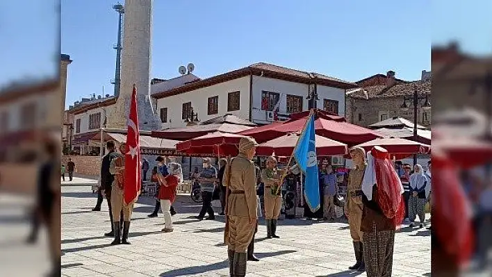 Ülkü Ocakları'ndan 30 Ağustos'a özel kutlama
