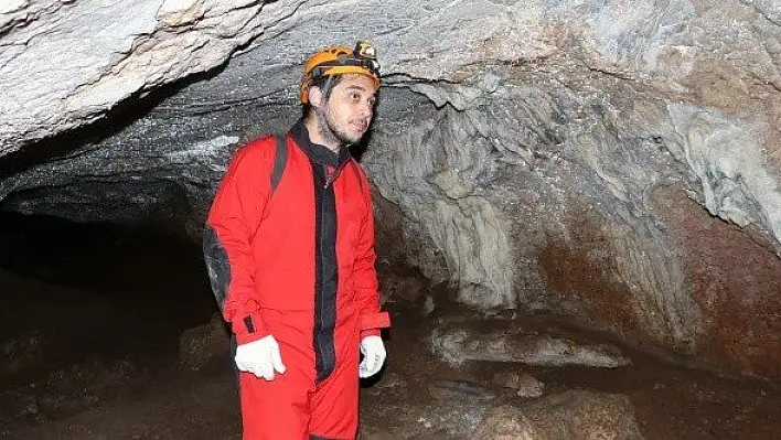 15 yıldır karanlığı fotoğraflarıyla aydınlatan fotoğrafçı