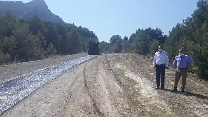 Cide Okçular köyünün yolu asfaltlandı