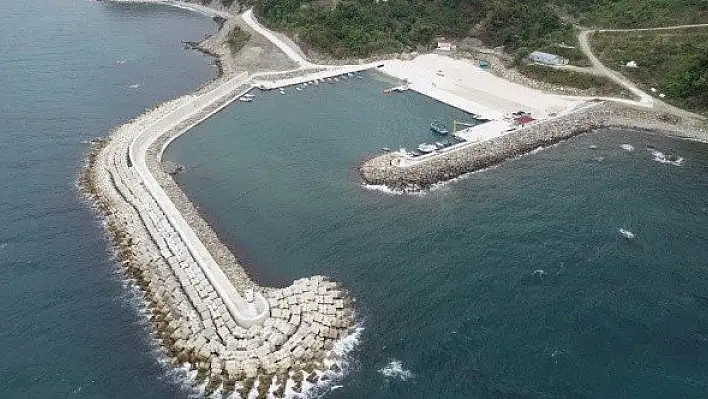 Balıkçı Barınağına Şehit Onur Ensar Ayanoğlu adı verildi