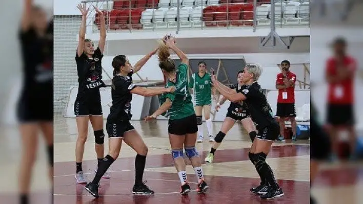 Kastamonu Belediyesi: 38 - Sivas Belediyespor: 22