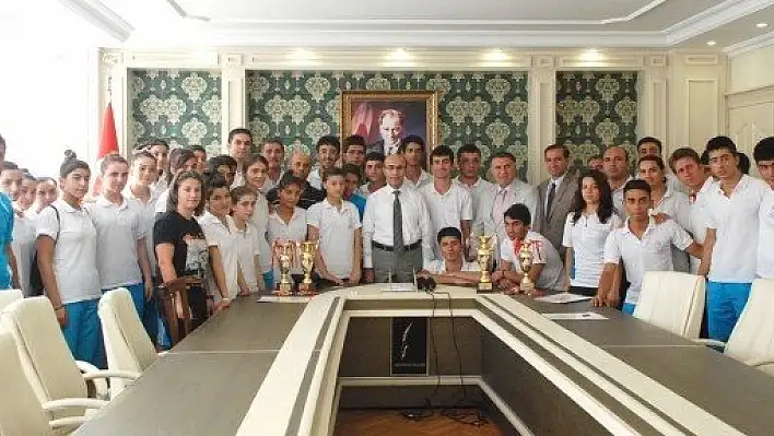 Adıyaman'lı sporcular Mardin'den 8 madalya ile döndü