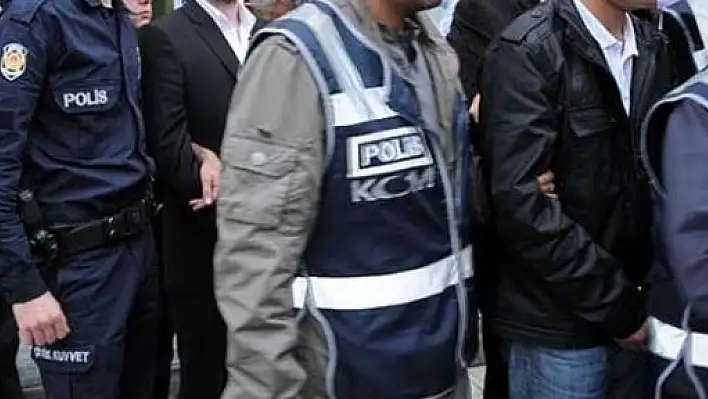 Avukat öncülüğündeki suç örgütüne yönelik operasyonda 36 gözaltı