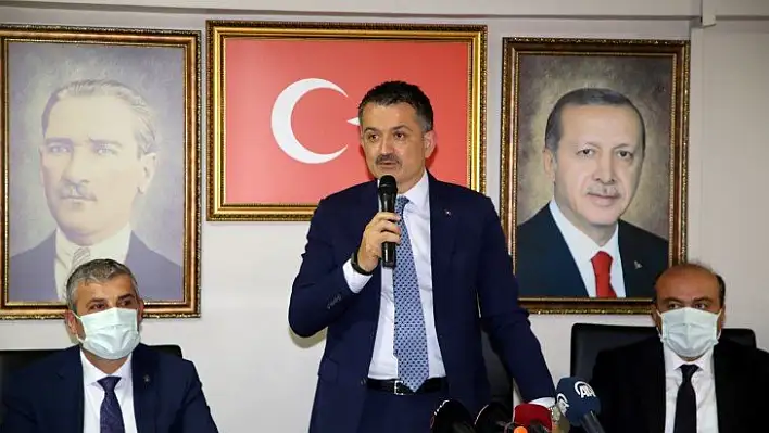 Bakan Pakdemirli'den AK Parti İl Başkanlığı'na ziyaret