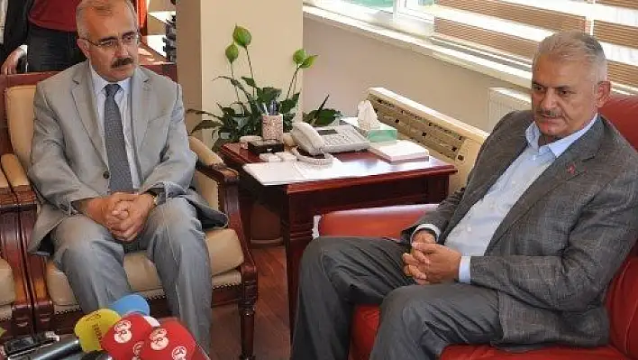 Binali Yıldırım: Bayramlarda ücretsiz otoyol uygulaması devam edecek