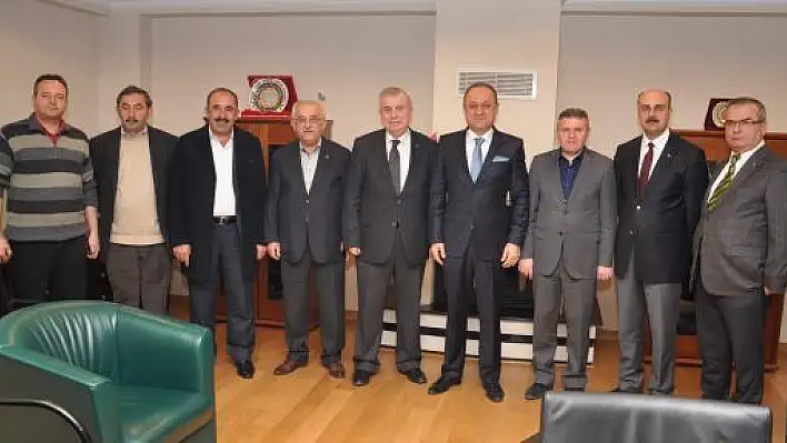 Çelik 'Belediye Şehrin Meseleleri ile İlgilenmedi'