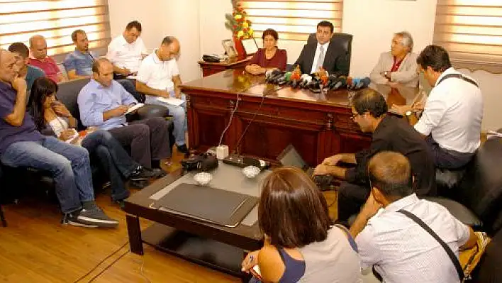 Demirtaş: Öcalan hakem rolü üstlenecek İzleme Kurulu kurulsun istiyor