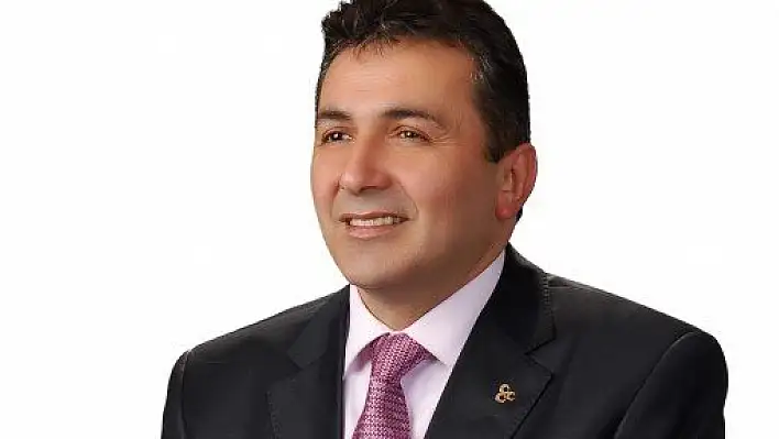 Emin Çınar, En Başarılı Vekiller Listesinde