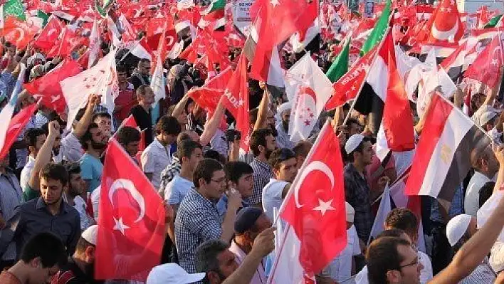 İbrahim Münir: Demokratikleşin diyenler, Mısır'da ne hale düştü