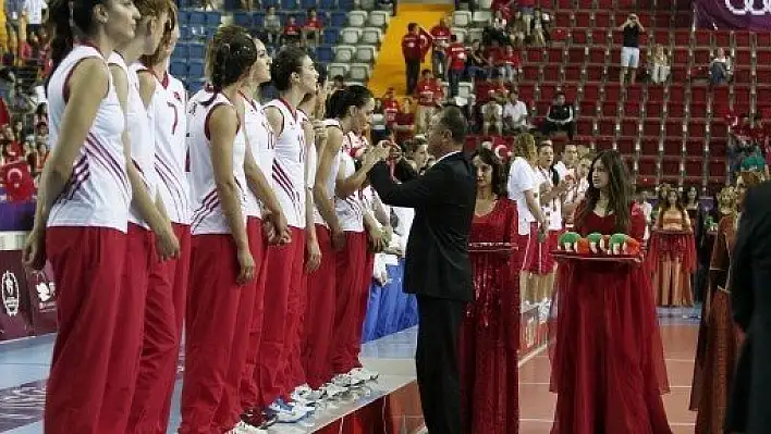 İtalya'ya 3-1 kaybeden Türkiye, Akdeniz Oyunları'nda gümüşte kaldı