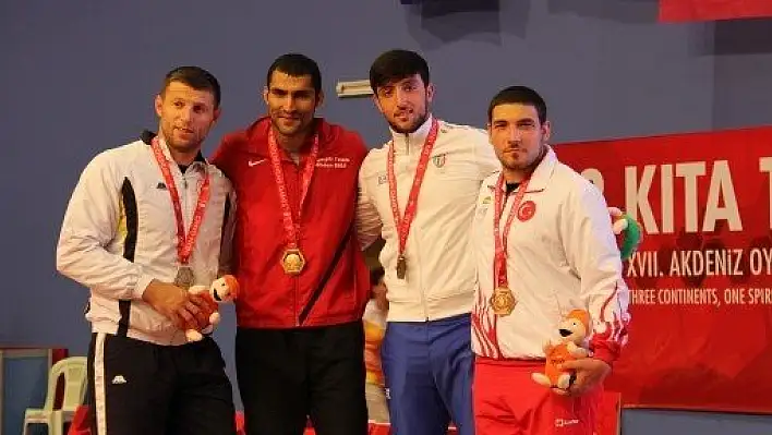 Judo'da Belkıs Zehra Kaya ile Feyyaz Yazıcı bronz madalya kazandı