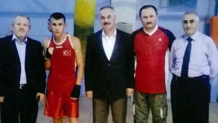Kastamonulu boksör Hakan Köse, Ankara şampiyonu oldu