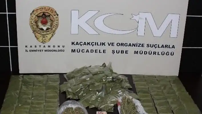 Yılbaşı Öncesi 4 Kilo 617 Gram Uyuşturucu Ele Geçirdi 