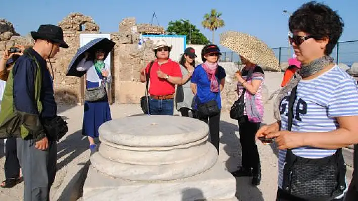 Koreliler, arkeoloji turizminde Efes'ten sonra Side'yi tercih ediyor