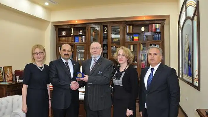 KÜ Romanya'da İki Üniversite İle Protokol İmzaladı