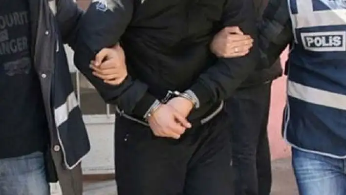 Polisten Hırsızlık Operasyonu