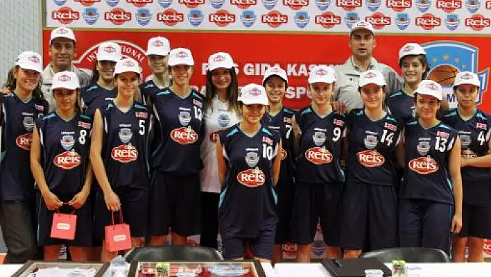 Reis Gıda Kastamonu Basketbol Spor Kulübü Ligde Yerini Alıyor