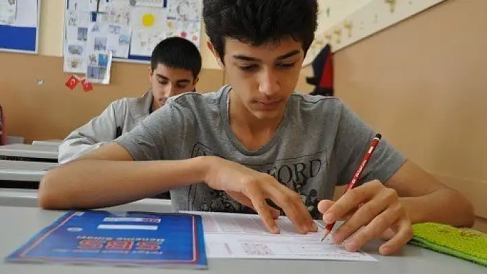 SBS'de yarın 1 milyon 127 bin öğrenci ter dökecek