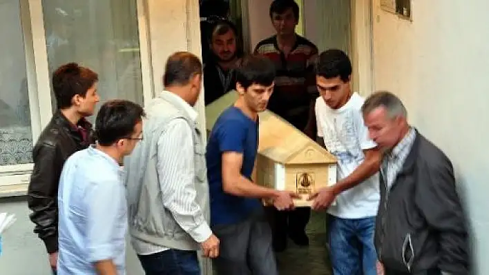 Eşini Vurdu Ardından İntihar Etti 