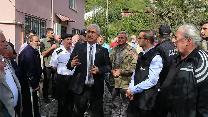 Yangının elektrik kontağından çıktığı tahmin ediliyor