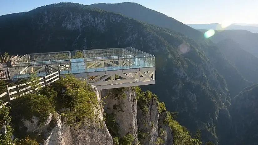 Çatak Kanyonu cam terası nefesleri kesiyor