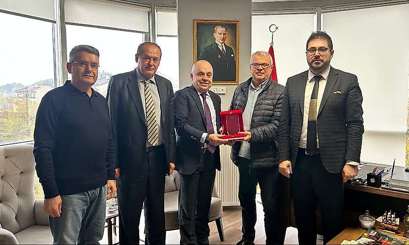 Kas-Der-Fed'den Gazeteciler Derneğine teşekkür ziyareti