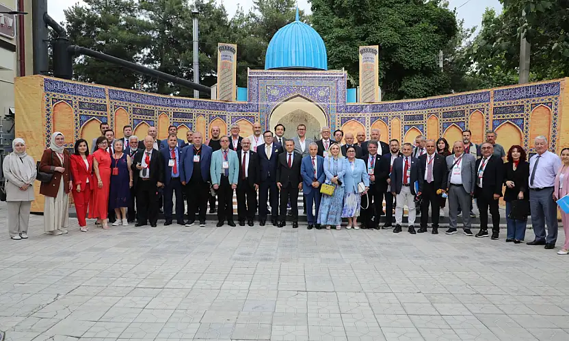 KGK üyesi Türk gazeteciler Ata yurdu Özbekistan'ı keşfetti