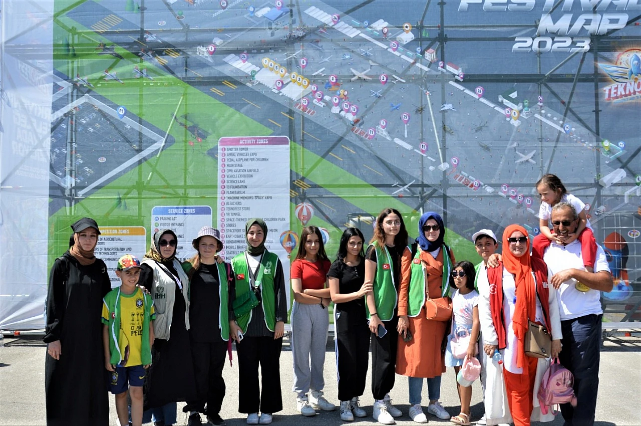 Depremzede çocuklar TEKNOFEST'le buluşturuldu